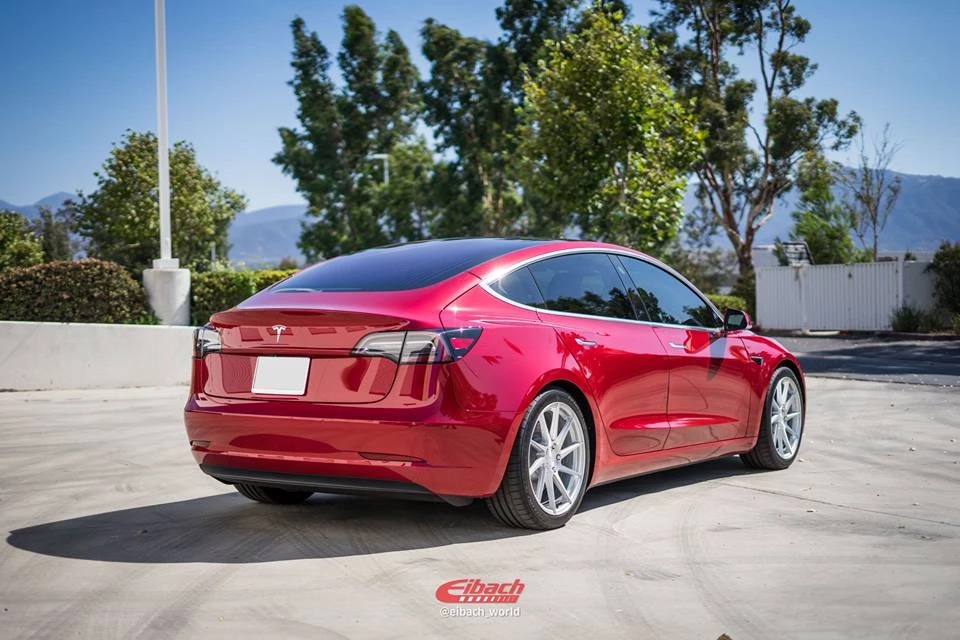 Eibach Verlagingsveren Tesla Model 3 AWD / Performance